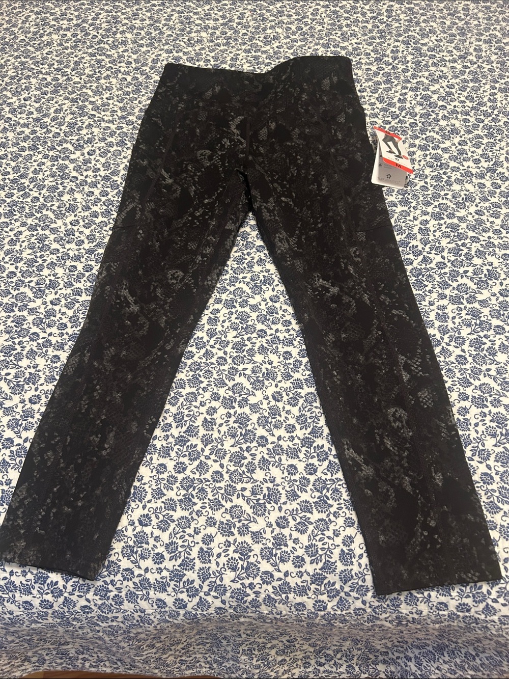 Tuff Athletic leggings NWT